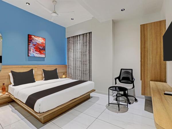 HOTEL LEE PLATINUM : photo 4 de la chambre chambre double avec balcon