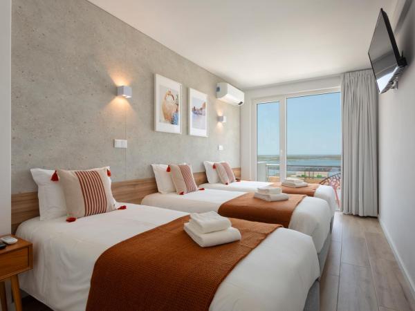 Hotel Made inn Faro : photo 9 de la chambre chambre familiale supérieure