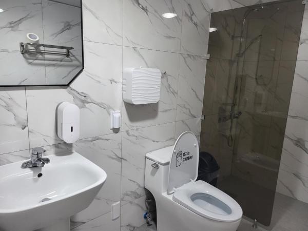 Philstay Ehwa Boutique - Female Only : photo 2 de la chambre lit dans dortoir pour femmes de 6 lits