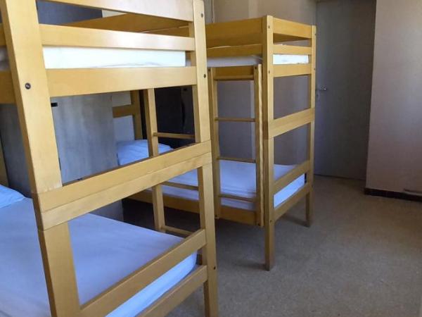 Auberge de Jeunesse HI Marseille Bois-Luzy : photo 4 de la chambre lit dans dortoir pour femmes de 6 lits