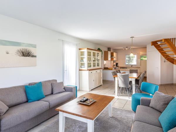 Oasis Les Jardins des Sables d'Olonne : photo 6 de la chambre villa 4 chambres avec piscine privée