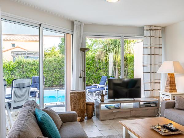Oasis Les Jardins des Sables d'Olonne : photo 8 de la chambre villa 4 chambres avec piscine privée