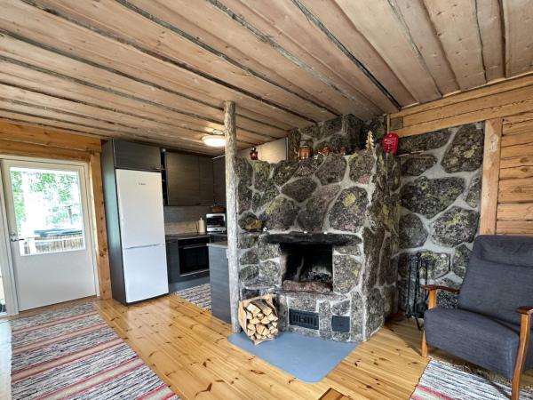 Napapiirin Järvilomat : photo 5 de la chambre cottage 4 chambres avec sauna