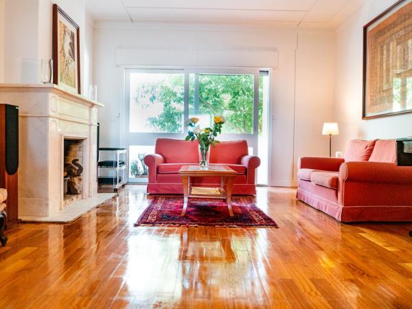 Seaside Elegance and Tranquility: Your Luxurious Porto Getaway : photo 9 de la chambre chambre double deluxe avec balcon