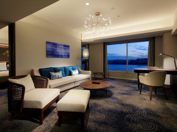 Villa Fontaine Premier Haneda Airport : photo 1 de la chambre premier suite room with river view - non-smoking