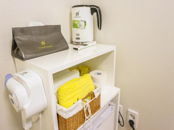 24 Guesthouse Dongdaemun Market : photo 10 de la chambre chambre double