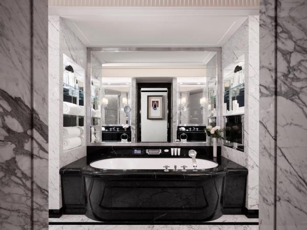 The Peninsula Paris : photo 2 de la chambre chambre double de luxe avec accès au spa & wi-fi gratuite