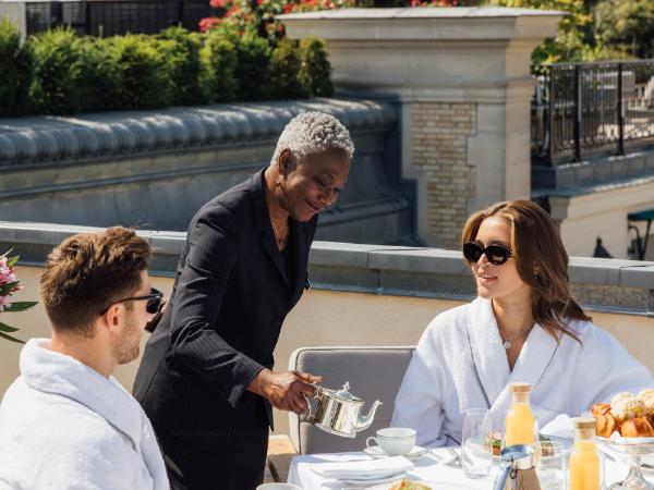 The Peninsula Paris : photo 8 de la chambre suite avec jardin sur le toit