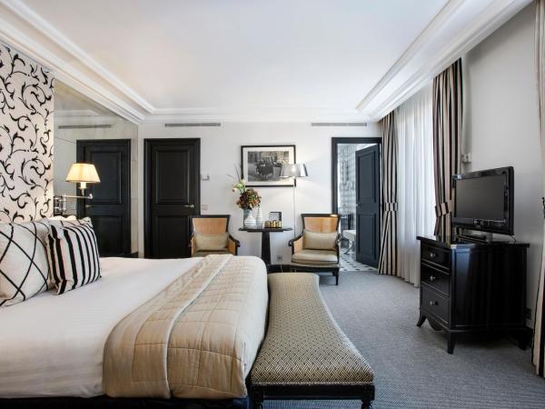 Castille Paris - Starhotels Collezione : photo 4 de la chambre suite junior