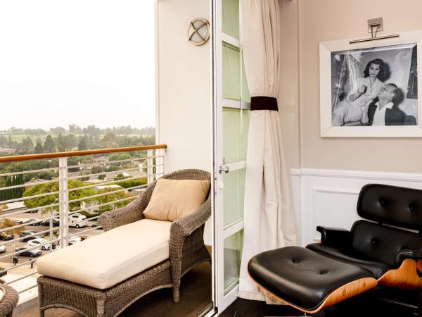 Cameo Beverly Hills : photo 1 de la chambre queen loft studio suite with city view
