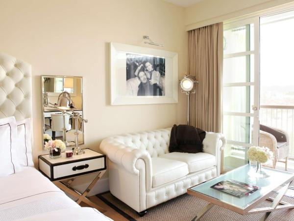 Cameo Beverly Hills : photo 2 de la chambre chambre lit king-size deluxe - vue sur ville