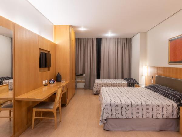 DELPLAZA Excelsior São Paulo - By Monreale : photo 2 de la chambre chambre double avec lit d'appoint