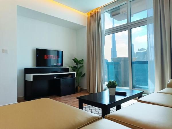 Emirates Grand Hotel : photo 5 de la chambre three bedroom suite with burj khalifa view