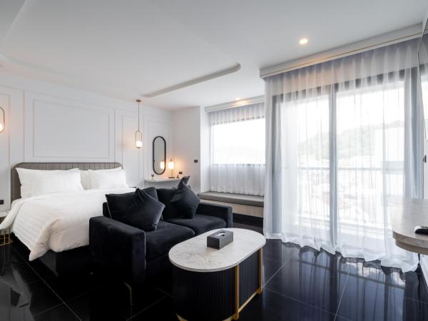 Ratri Hotel Phuket Old Town : photo 1 de la chambre chambre lit king-size premium