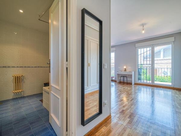 Casa Cafe Madrid (El plantio) Calle segundo anca 11 madrid 28023 : photo 6 de la chambre suite familiale deluxe