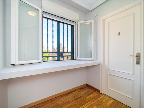 Casa Cafe Madrid (El plantio) Calle segundo anca 11 madrid 28023 : photo 5 de la chambre chambre double deluxe