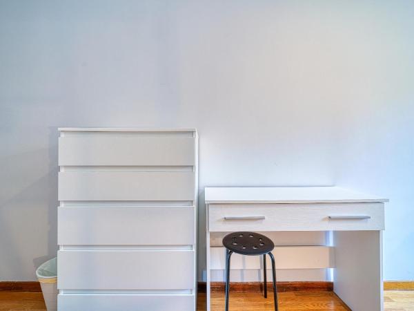 Casa Cafe Madrid (El plantio) Calle segundo anca 11 madrid 28023 : photo 4 de la chambre chambre double