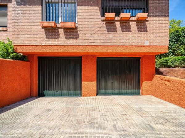 Casa Cafe Madrid (El plantio) Calle segundo anca 11 madrid 28023 : photo 2 de la chambre chambre familiale avec terrasse