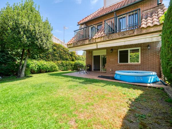 Casa Cafe Madrid (El plantio) Calle segundo anca 11 madrid 28023 : photo 3 de la chambre chambre familiale deluxe