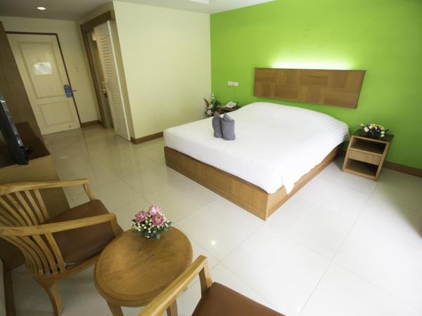 Twin Palms Resort Pattaya, SHA Extra Plus Certified : photo 6 de la chambre chambre double supérieure avec balcon