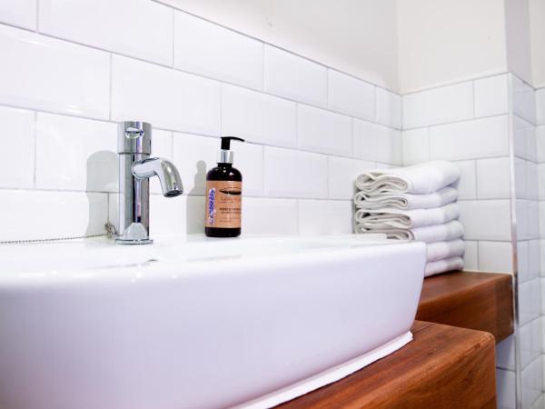 The Nest Boutique Hostel : photo 6 de la chambre lit dans dortoir pour femmes de 6 lits