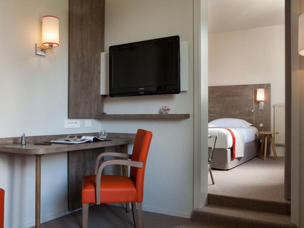 Logis Hôtel Beauséjour Colmar : photo 4 de la chambre suite junior classique