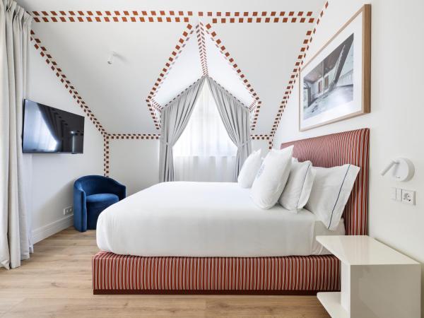 One Shot Palácio Cedofeita : photo 2 de la chambre chambre double ou lits jumeaux standard