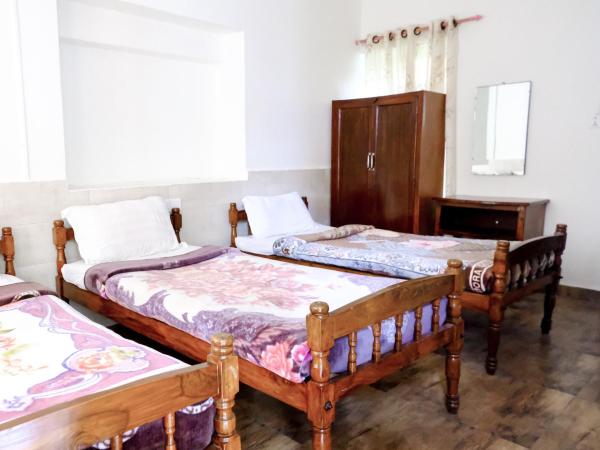 Happy Days Inn : photo 1 de la chambre chambre triple