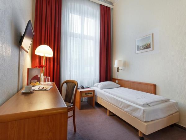 acom-Hotel Berlin Kurfürstendamm : photo 3 de la chambre chambre simple standard