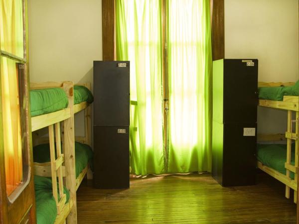 06 Central Hostel Buenos Aires : photo 7 de la chambre lit dans dortoir pour femmes de 4 lits