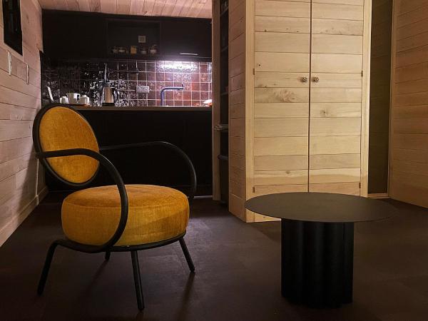 Hameau Du Sentier Des Sources : photo 10 de la chambre suite avec jacuzzi