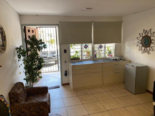 KAD Alojamiento : photo 1 de la chambre chambre triple avec salle de bains privative