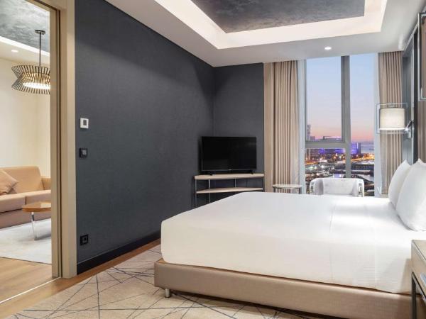 Hilton Istanbul Bakirkoy : photo 3 de la chambre suite 1 chambre - vue sur mer
