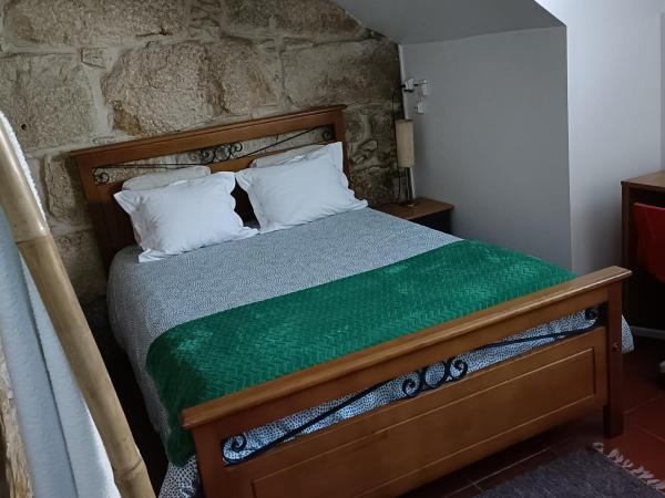 Guesthouse Monsanto : photo 7 de la chambre chambre double