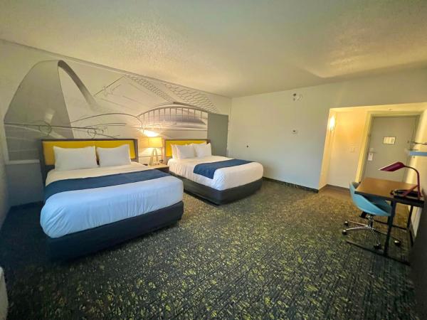 Saint Louis Airport Hotel : photo 1 de la chambre grande chambre double 