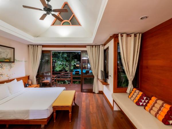 Baan Duangkaew Resort : photo 3 de la chambre chambre double familiale