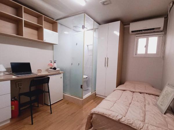 Haechi Stay GuestHouse - For foreigners only : photo 6 de la chambre chambre simple avec salle de bains privative