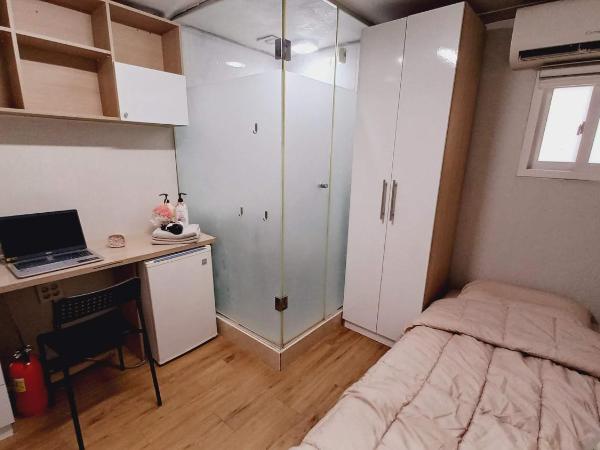 Haechi Stay GuestHouse - For foreigners only : photo 10 de la chambre chambre simple avec salle de bains privative