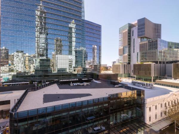 Oaks Perth Hotel : photo 5 de la chambre executive studio city view - no housekeeping