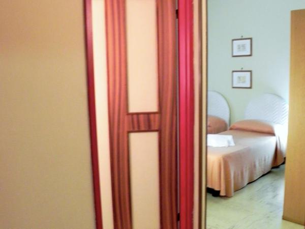 Torreata Hotel & Residence : photo 3 de la chambre chambre double ou lits jumeaux