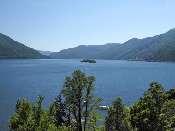 Hotel Arancio : photo 10 de la chambre chambre double panorama avec balcon - vue sur lac
