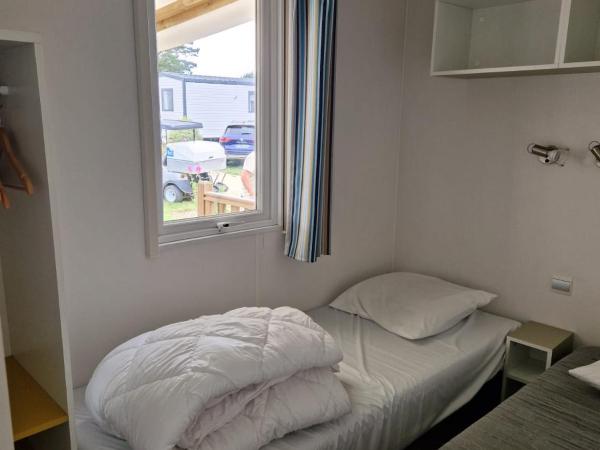 Mobil-home A Douarnenez : photo 9 de la chambre mobile home