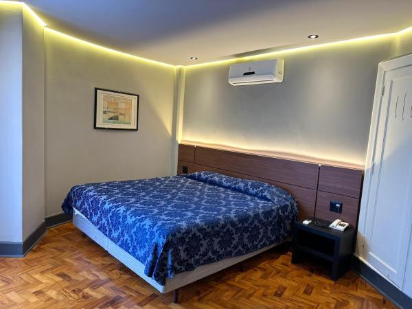 San Raphael Hotel : photo 4 de la chambre suite lit king-size avec baignoire spa