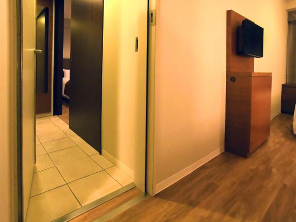 Sapporo View Hotel Odori Park : photo 5 de la chambre connecting twin + single rooms (3 adults) - high floor - smoking