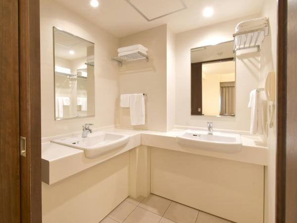 Sapporo View Hotel Odori Park : photo 4 de la chambre room with tatami area - high floor - smoking