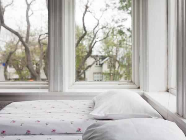 Guesthouse Galtafell : photo 7 de la chambre chambre double ou lits jumeaux avec salle de bains commune