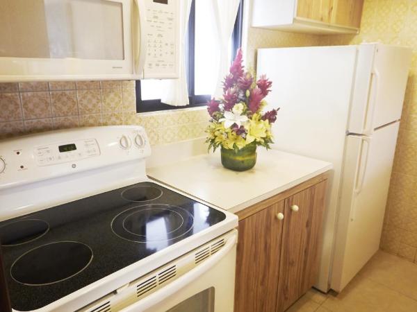 The Royal Cancun All Villas Resort : photo 7 de la chambre villa supérieure principale - vue sur complexe