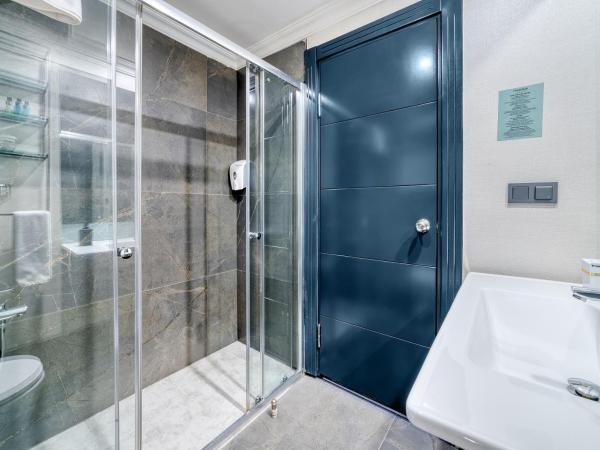 Numa Port Hotel : photo 1 de la chambre chambre double - vue sur terres