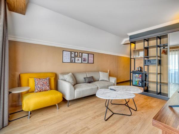 Numa Port Hotel : photo 8 de la chambre suite - vue sur mer