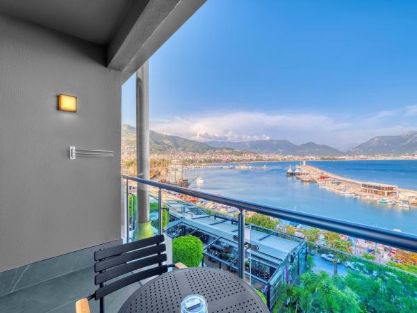 Numa Port Hotel : photo 2 de la chambre chambre double - vue sur mer